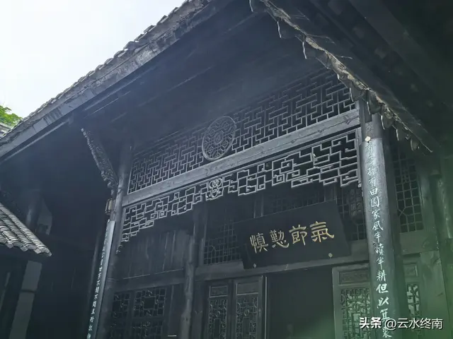 来三峡不来这个免费地方，真亏大了，不要光记着白帝城瞿塘峡