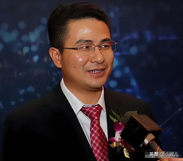 一夜输掉7亿美元，欠下200多亿跑路，“手机教父”因赌博沦为老赖