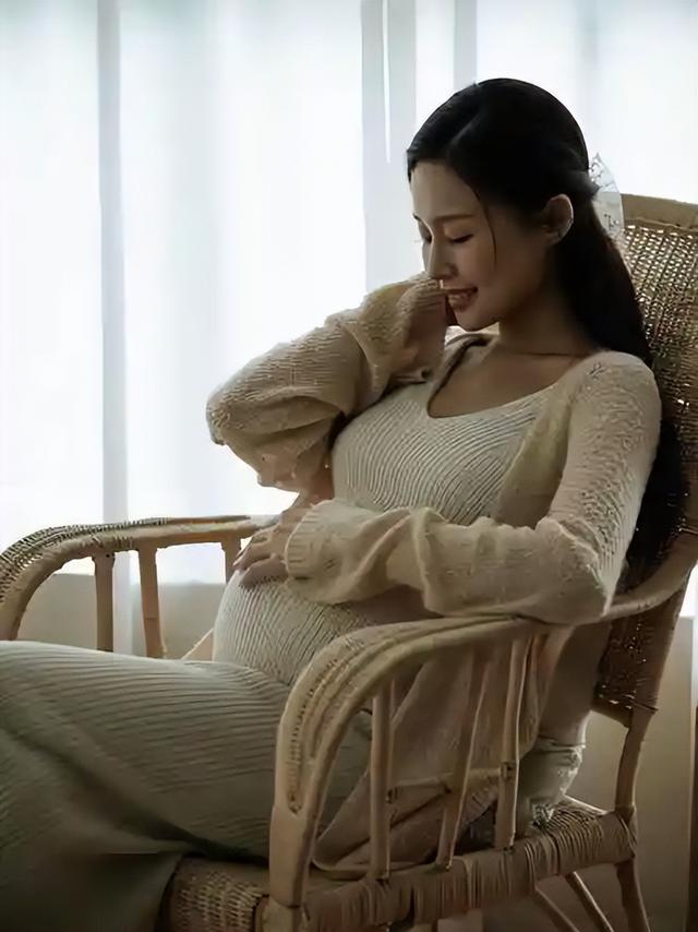 全国出生人口断崖：21年1062万人，24年954万	，25年令人意想不到