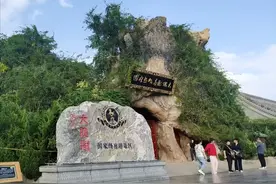 洪洞，寻根大槐树下图片