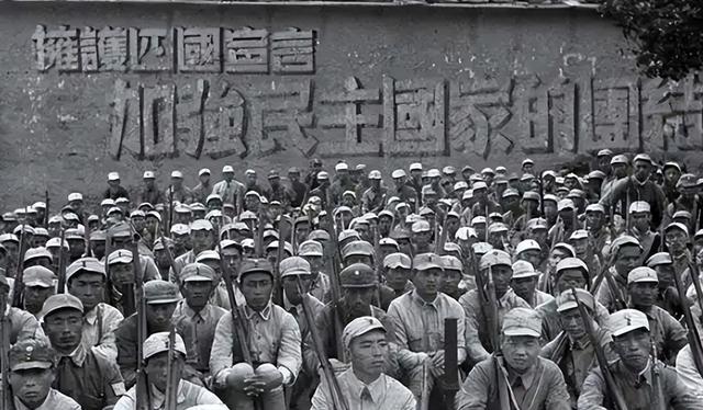 张廷发为什么能够成为中央政治局委员？
