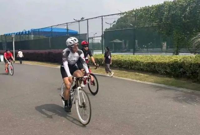 东太湖HC骑行俱乐部主理人金梦园：圆梦“骑”遇 s 湾