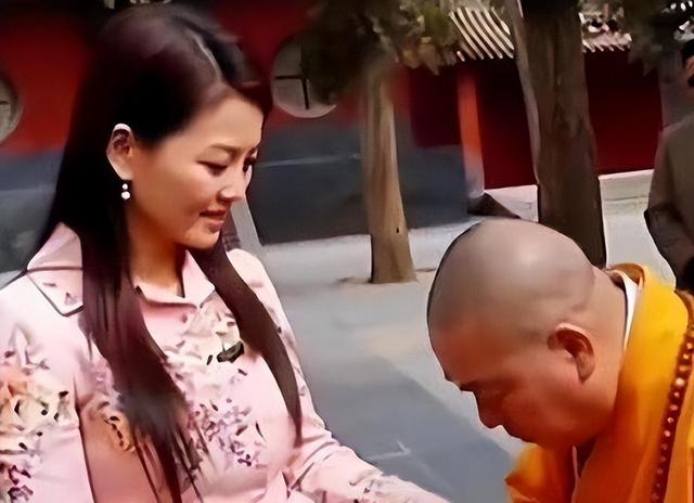 释永信被查第8天，恶心一幕出现，王诗龄受牵连，评论区不堪入目