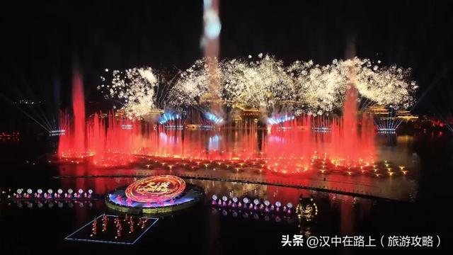 双节汉中兴汉胜境超热闹，快冲→