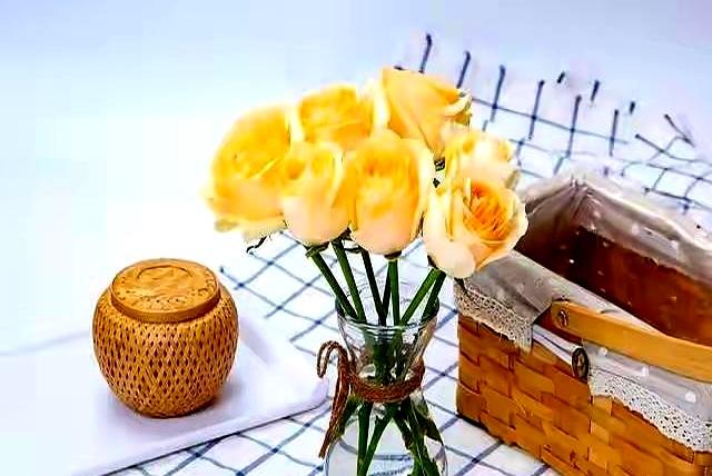 发现一个现象：父母有退休金的家庭，基本上会有这五种共性