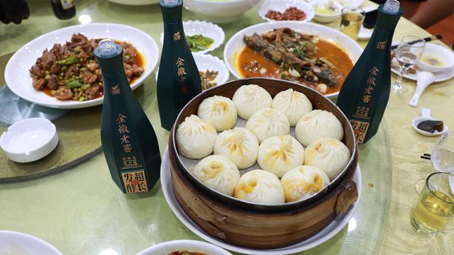 跟着金徽去旅游| 水乡与酒乡的清凉对话