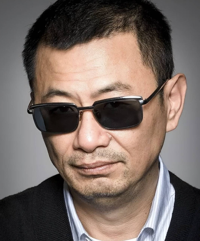 陪玩陪睡根本不够！继王家卫 秦雯彻底“暴雷”后，白百何也遭了殃