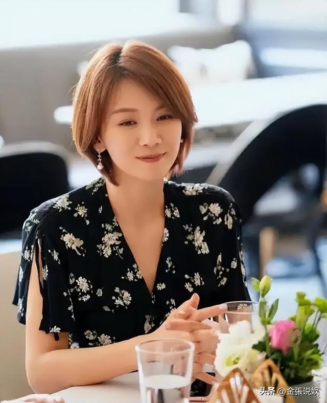 陈思诚爱惨了她，王凯迷恋着她，41岁成单亲妈妈的她活成了大赢家