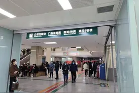 50岁，成了药罐子图片
