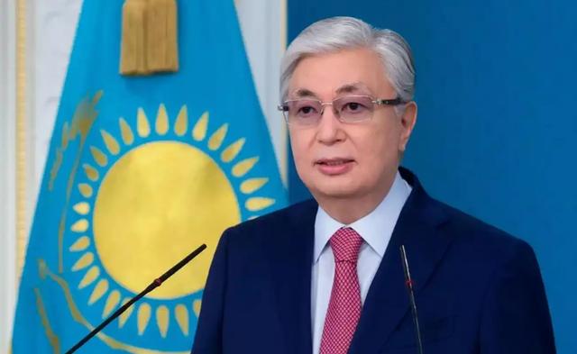 全世界都没想到	，带头加入“特朗普联合国”的，是2个反美先锋