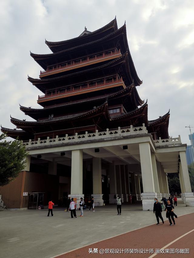 广西壮族自治区南宁市邕江大桥.民生广场