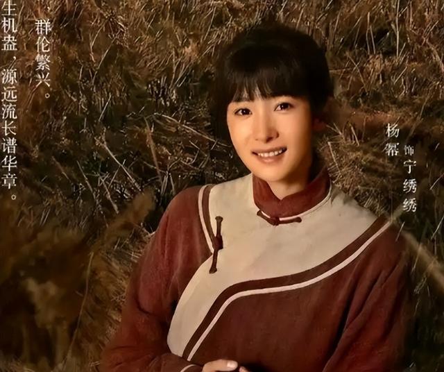 离婚7年后，高调宣布喜讯的杨幂，早已是刘恺威高攀不起的存在