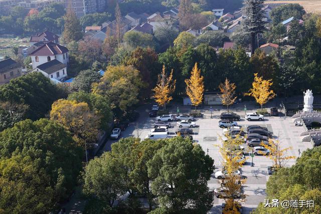 上海：嘉定安亭永安塔俯瞰老街古镇秋色如画