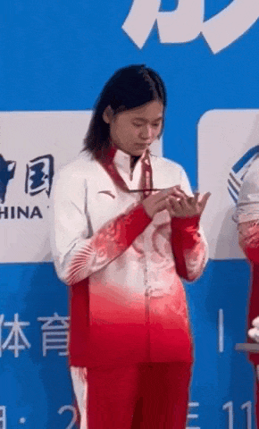 一场比赛结束后，全红婵和陈芋汐状态截然不同，幸不幸福一目了然