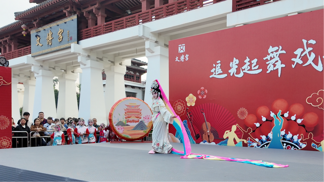 ‌手机点一点！布吉“虚拟社区”一键开启文化盛宴