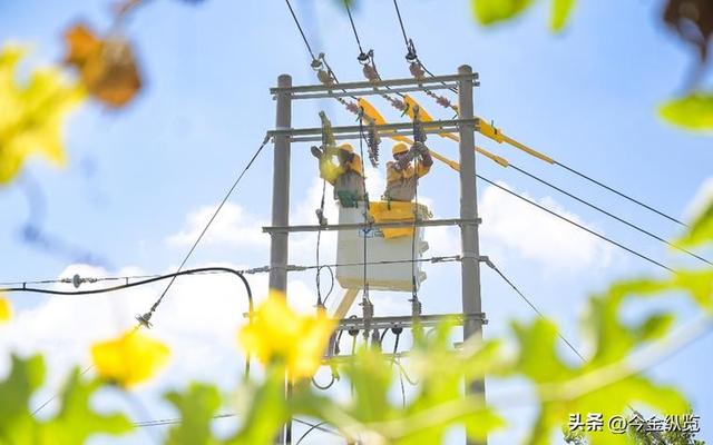 AI没电玩不转？旧金山停电惊醒，隐形基石正被资本市场重新定价！