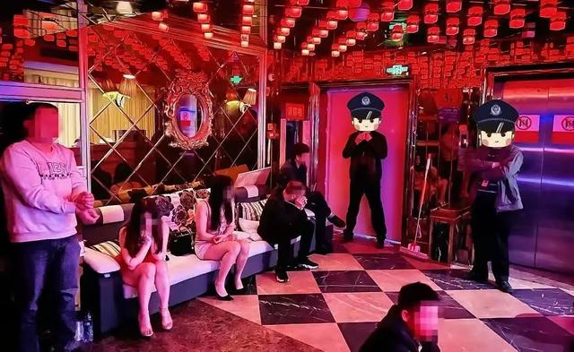 卖淫集团被端，120人落网！查获安全套超10000个、润滑剂、床单等