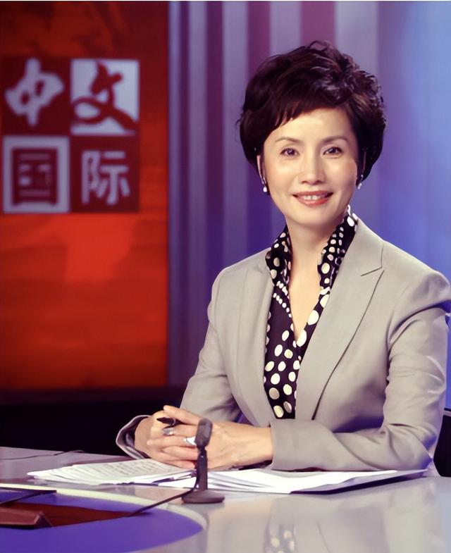 64岁徐俐晒北京小院，和二婚丈夫住农村平房	，院子大得能跑步