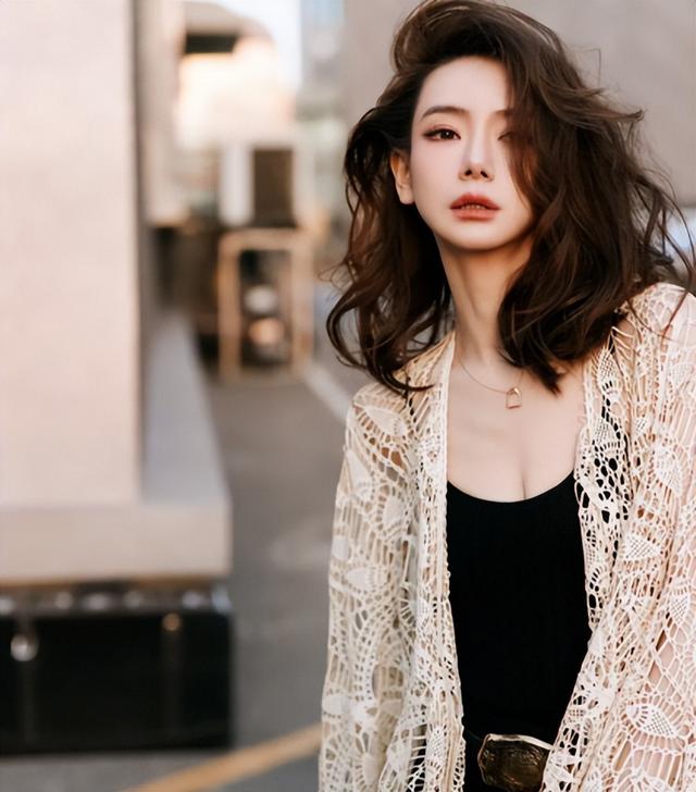 陪睡陪玩只是冰山一角，明星爆出的圈中内幕，一个比一个荒唐！