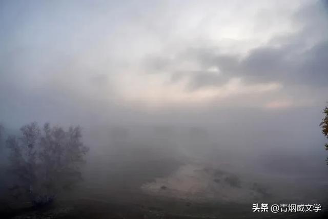 雾锁红泉谷