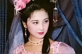 看到71岁朱琳老去的模样，才发现：杨洁选的女儿国国王名不虚传图片