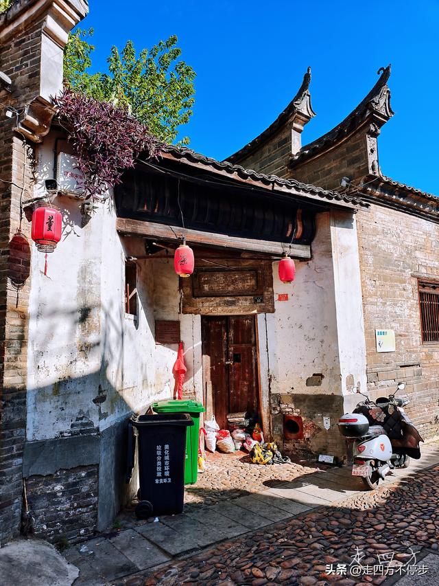 青砖黛瓦间的盛世闲庭——赣州灶儿巷漫游记