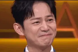 出道30年“隐忍”7年，何炅“捧杀计划”内幕曝光！网友：太意外图片