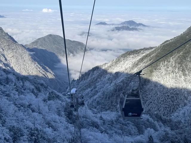 闯入云端仙境！明月山雪后云海真的太美了！