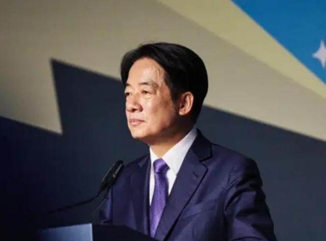 2大消息传来，赖清德即将离台，人民日报发声，对赖改了新称呼