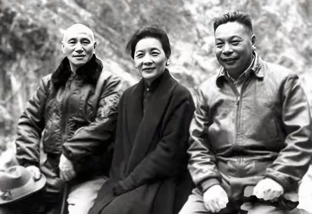 蒋介石临终前，道出了囚禁张学良54年的原因，宋美龄听后潸然泪下