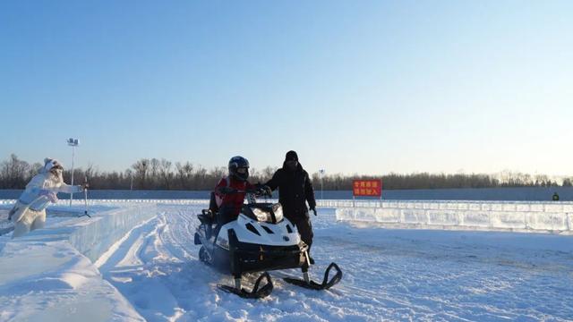 雪圈漂移、雪地摩托、雪地四驱车、雪地卡丁车……这么多冰雪娱乐项目，你玩过几个？