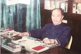 农工党前辈杨汉升与《诸暨报》图片