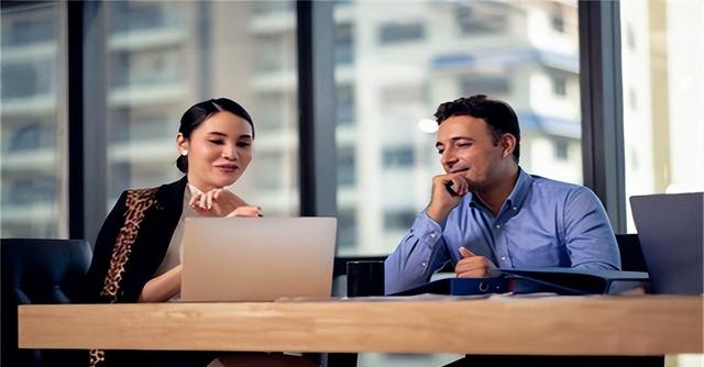 257台光刻机，7500亿元！荷兰突然宣布，外媒：恐有“灭顶之灾”