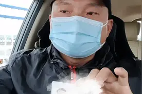 太炸裂了吧！男子实名举报街道办干部出轨妻子，孩子因此自残图片