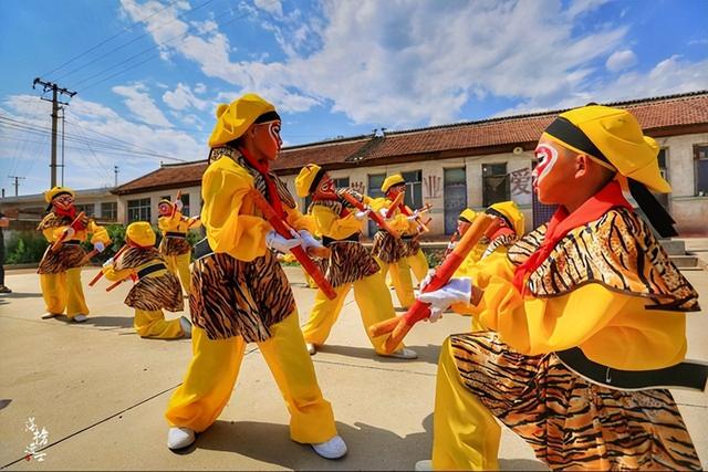 青龙满族自治县：燕山深处的生态秘境，满乡风情的热土。游河北