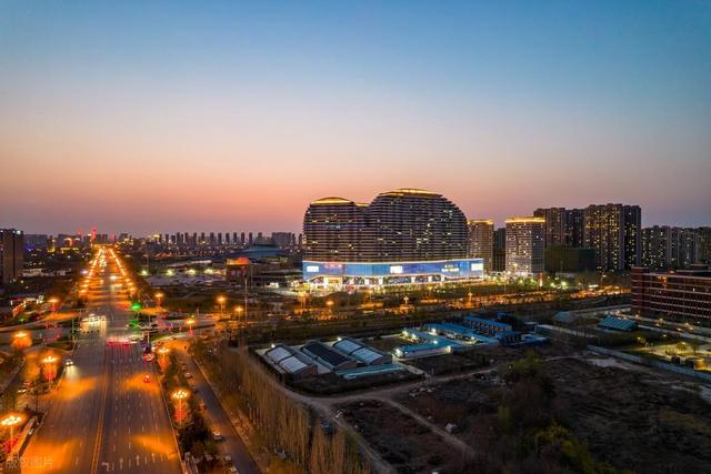 我国有座“家大业大”的城市，下辖24个区县，在地级市里排第一