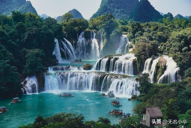 广西崇左和百色都去旅行过，实话实说，两者对比，百色要比崇左好