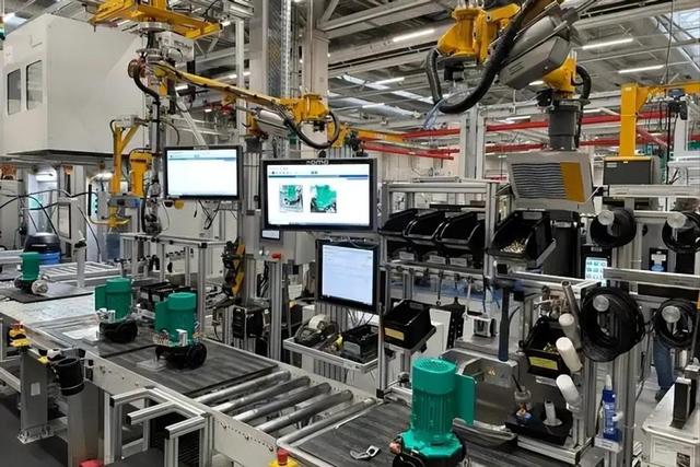 果然不出默克尔所料，27国枪口一致瞄准中国，欧洲正滑向第三世界