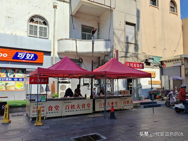 看着保定高高的大慈阁，怕爬山的我最后一咬牙也就登上来了