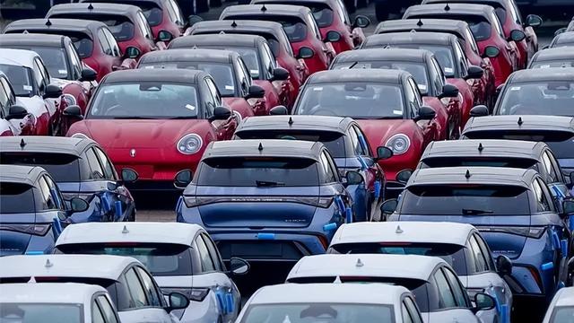 中方刚对欧加税，不到24小时，马克龙通告全球，欧盟必须对华开放