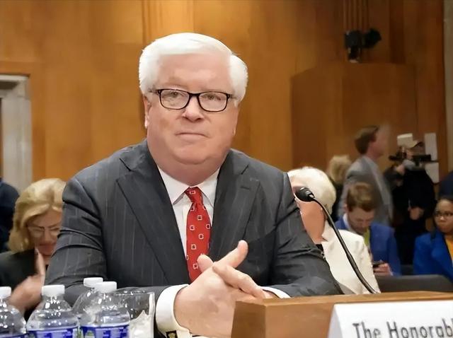 还真被高市早苗等到了：美驻日大使一语惊人，钓鱼岛问题正式上桌