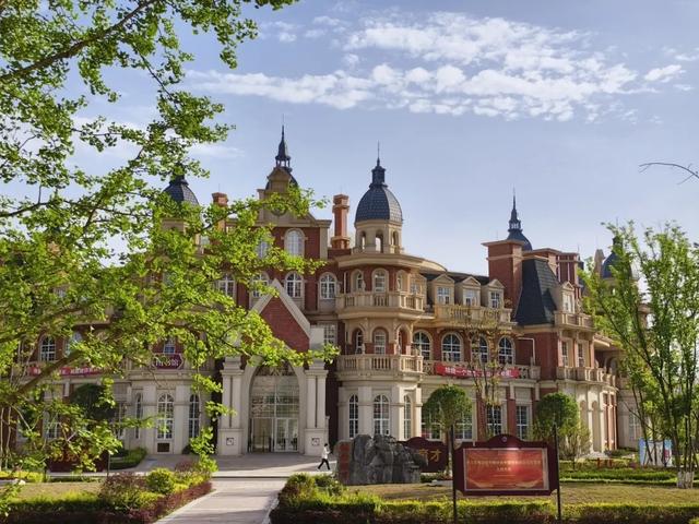 抬头！在寒冷的冬天再欣赏欣赏科院的秋吧