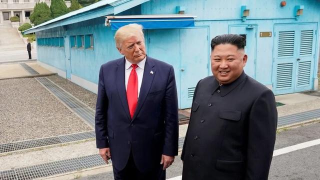 访华之后底气更足了，在美国的期待中，金正恩送给特朗普一份大礼