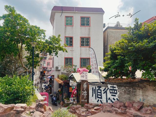 顺德明明是佛山的一个区，为什么顺德人不愿说自己是“佛山人”？