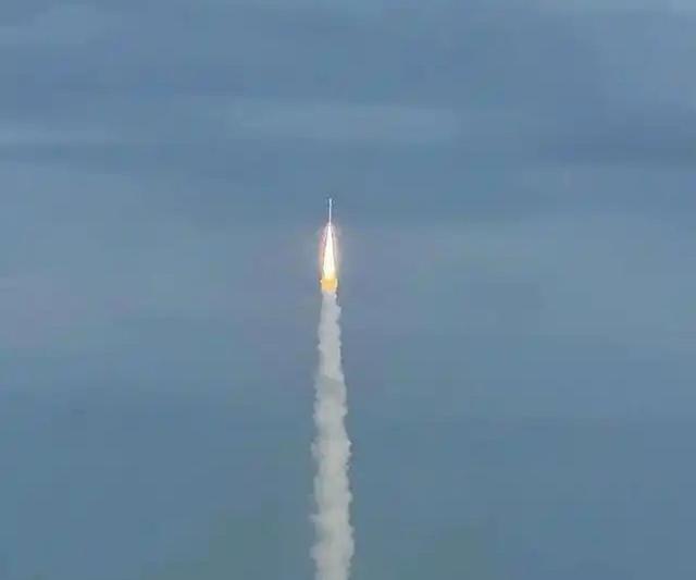 打破美国星链垄断！我国建全球低轨卫星网，20多国抢着上门求合作