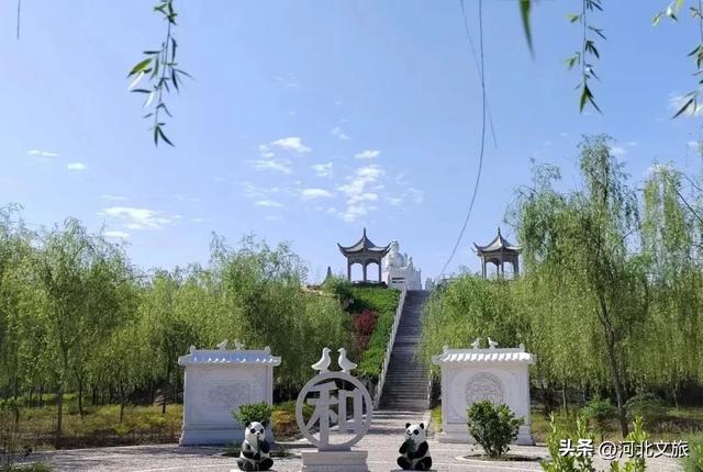 秋意正浓！是时候来石家庄平山开启一场秋日徒步了