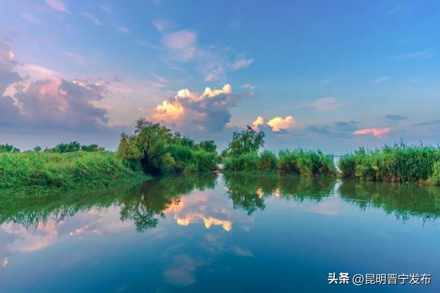 滇池南岸好风光——天光湖影共酿一夏清欢