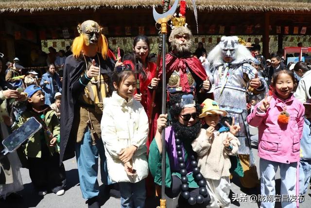 这么近 那么美 漫游官鹅赏山水 | “五一”畅游宕昌，揽尽山水诗意风华