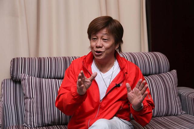 梁小龙死因曝光！遗孀宋骧含泪发声明，经纪人透露去世细节