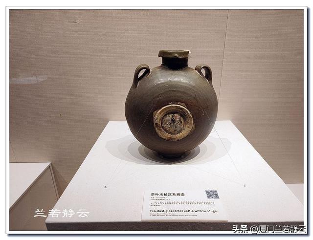 甘肃武威市博物馆：西夏和天梯山石窟的部分文物